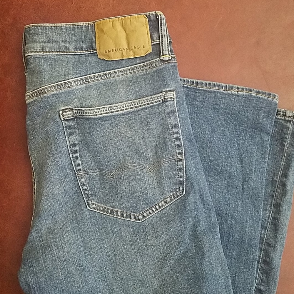 American Eagle Jean's 33x30
